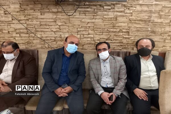 اولین جلسه هم‌اندیشی مدیران مدارس آموزش و پرورش منطقه ۱۴