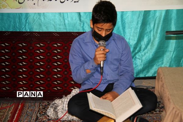 محفل انس با قرآن در دبیرستان شاهد امام جواد(ع) بهبهان