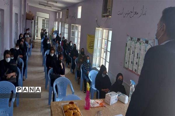 برگزاری کارگاه‌های توانمند‌سازی دانش‌آموزان در مدارس آسیب‌پذیر شهرستان امیدیه