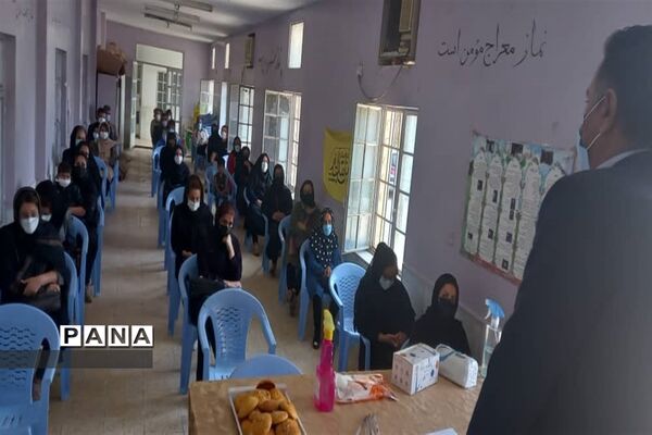 برگزاری کارگاه‌های توانمند‌سازی دانش‌آموزان در مدارس آسیب‌پذیر شهرستان امیدیه