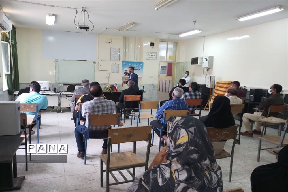 برگزاری کارگاه‌های توانمند‌سازی دانش‌آموزان در مدارس آسیب‌پذیر شهرستان امیدیه