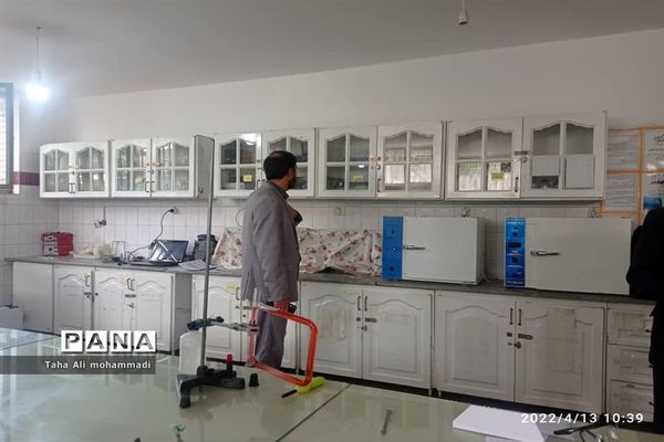 برگزاری آزمون عملی علوم آزمایشگاهی در شهرستان قدس