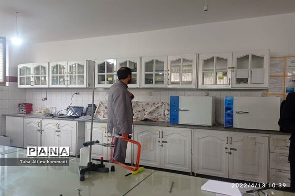 برگزاری آزمون عملی علوم آزمایشگاهی در شهرستان قدس