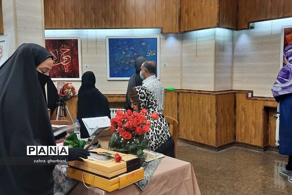 نمایشگاه گروهی خط نقاشی «به‌ نام تو..» در شهرستان دماوند