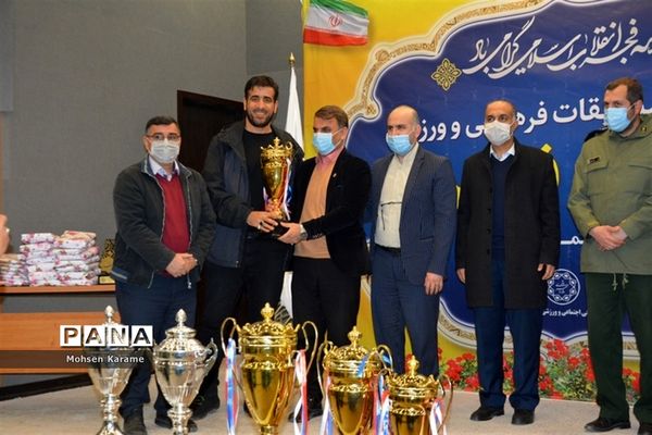 آیین تجلیل از بازنشستگان و برندگان مسابقات فرهنگی و ورزشی شهرداری ملارد