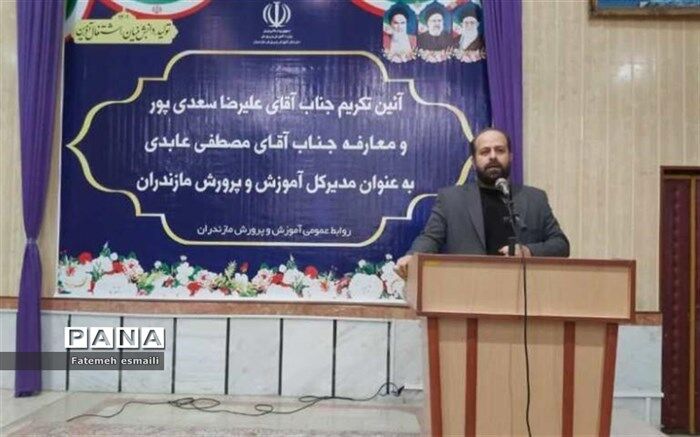 معلمان به معنای واقعی در شرایط کرونایی جانفشانی کردند