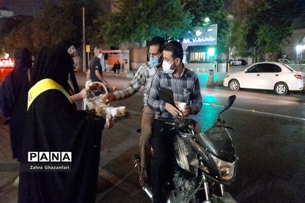 برپایی موکب‌های افطاری توسط مدارس آموزش و پرورش ناحیه ۲ شیراز