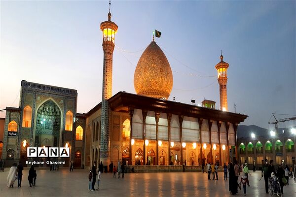 نخستین جلسه حضوری مجلس دانش‌آموزی ناحیه یک شیراز