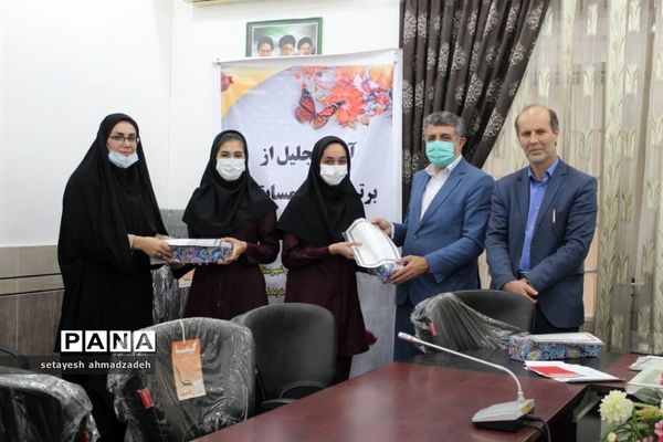 آیین تقدیر از برگزیدگان مسابقات حوزه پرورشی و فرهنگی شهرستان گلوگاه