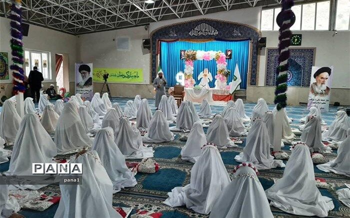 جشن تکلیف در حقیقت جشن تشرف یک انسان به ساحت لطف پروردگار است