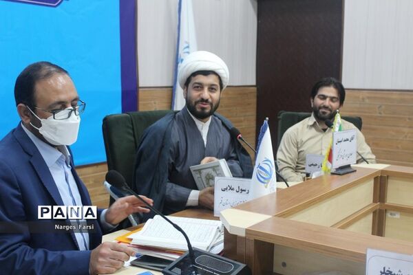 جلسه افتتاحیه  یازدهمین دوره مجلس دانش‌آموزی دختران استان قم