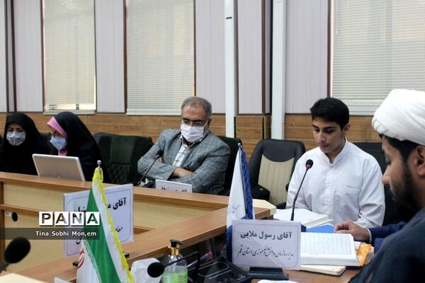 جلسه افتتاحیه  یازدهمین دوره مجلس دانش‌آموزی دختران استان قم