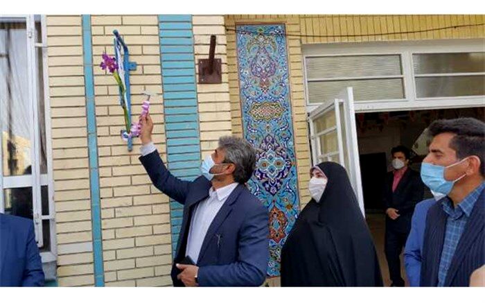 زنگ عطار نیشابوری در دبیرستان عطار نواخته شد