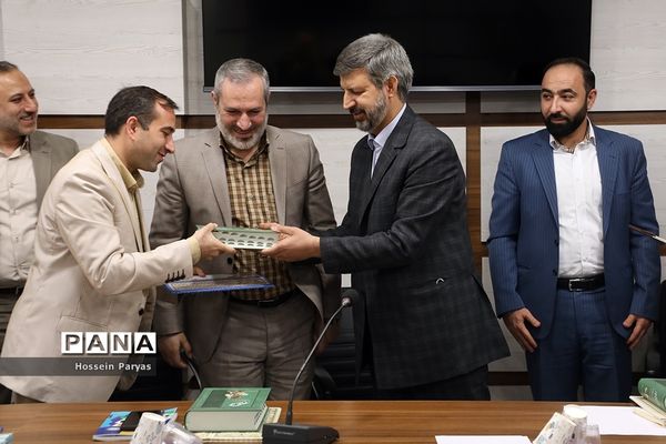 مراسم تکریم و معارفه سرپرست قائم‌مقام معاون وزیر در سازمان دانش‌آموزی