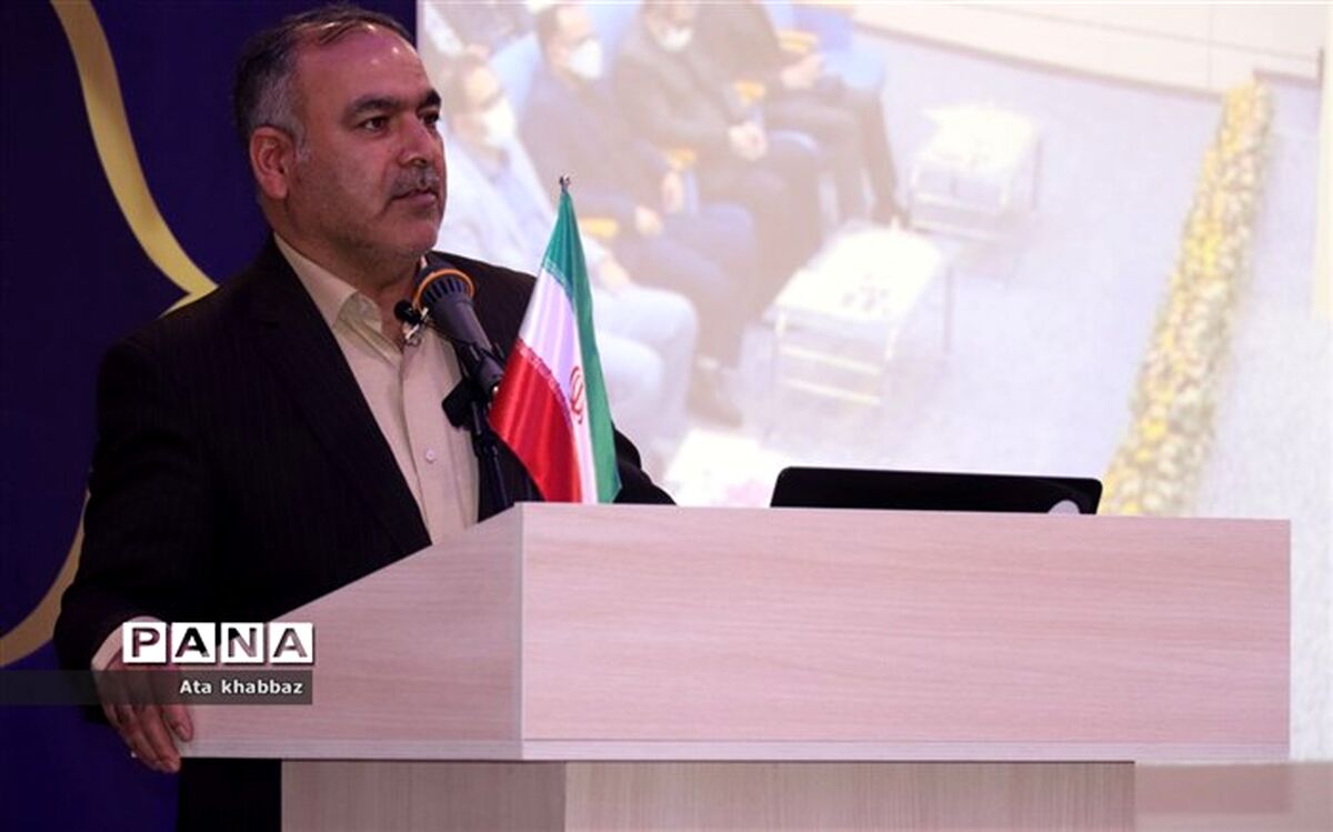 مدرسه اگر نباشد در جامعه شور و نشاط نیست
