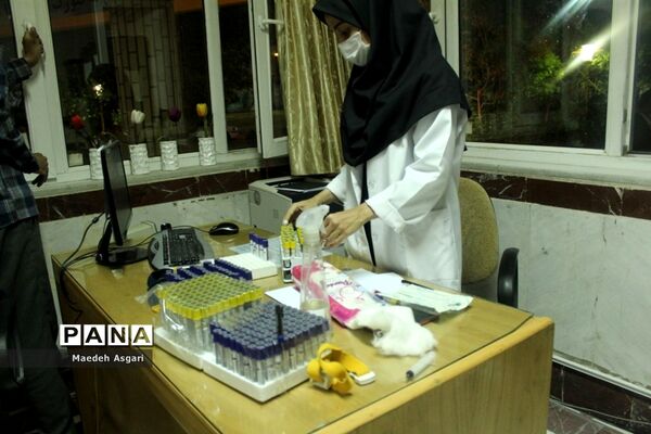 نشست هم‌اندیشی مدیران مدارس ناحیه یک قم