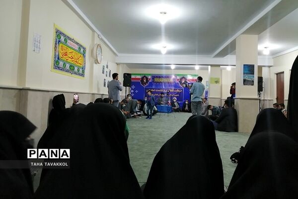 ضیافت افطاری و نشست صمیمی جمعی از اصحاب رسانه با امام جمعه شهرستان پردیس