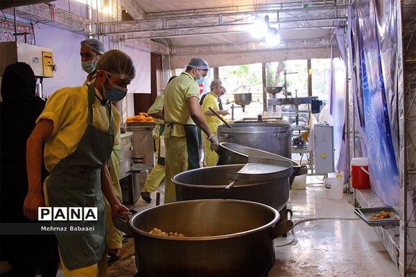 پخت زولبیا و بامیه در ایام ماه رمضان