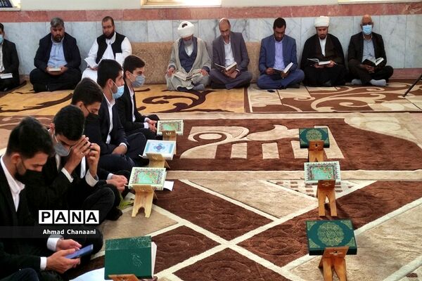 برپایی محفل انس با قرآن کریم در شهرستان کارون