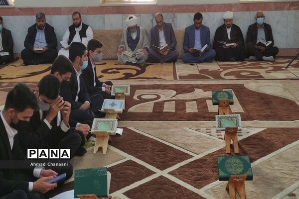 برپایی محفل انس با قرآن کریم در شهرستان کارون