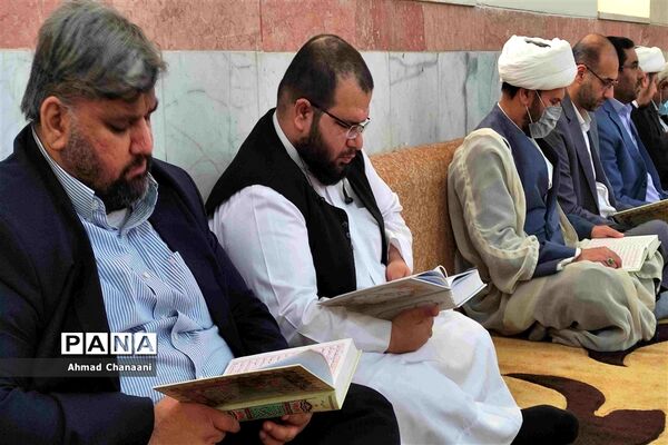 برپایی محفل انس با قرآن کریم در شهرستان کارون