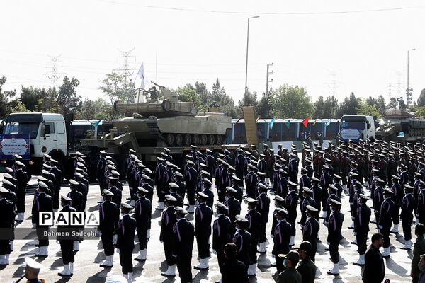 رژه روز ارتش جمهوری اسلامی ایران