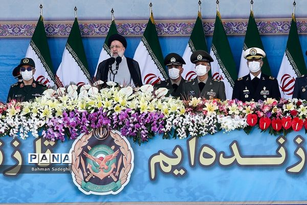 رژه روز ارتش جمهوری اسلامی ایران