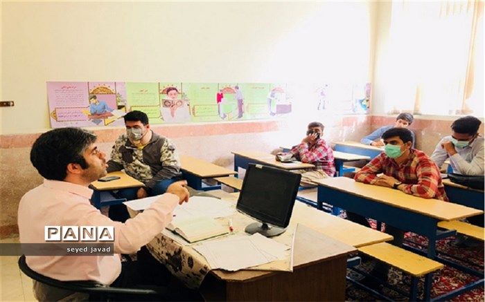 برگزاری دوره توانمندسازی دانش‌آموزان راه یافته به مرحله استانی مسابقات قرآن، عترت و نماز