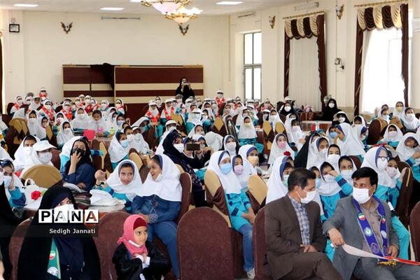 آخرین روز اردوی دانش‌آموزی در آباده