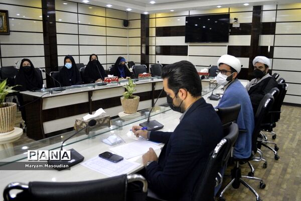جلسه میز خدمت آموزش و پرورش شهرستان بوشهر