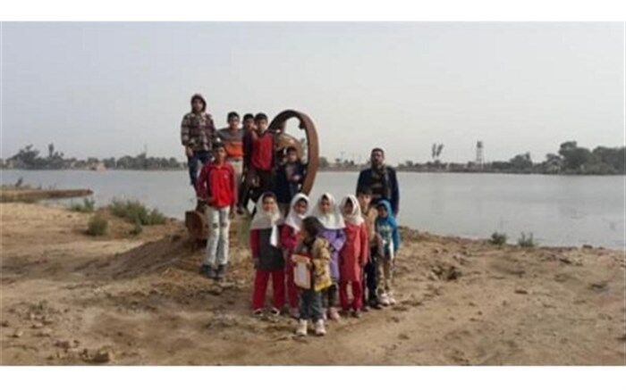 ایثار برای رسیدن به کلاس درس