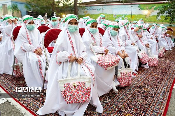 جشن روزه اولی‌ها در مدرسه ایران منطقه ۱۲