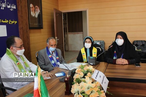 نشست نمایندگان مجلس دانش‌آموزی ناحیه یک قزوین