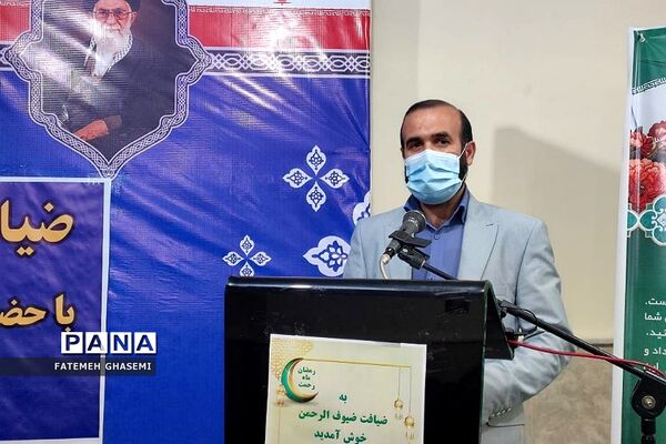 ضیافت افطاری و نشست صمیمی جمعی از نخبگان با امام جمعه شهرستان پردیس