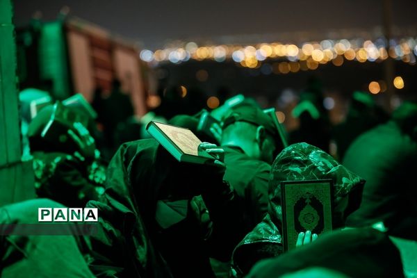 مراسم احیای شب نوزدهم در تپه نورالشهدا