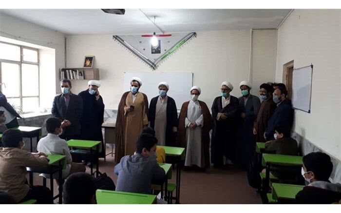 برنامه‌ریزی آموزشی و پرورشی خوبی در مدارس غیردولتی در حال انجام است