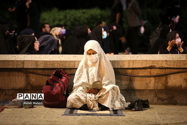 احیای شب نوزدهم ماه رمضان در دانشگاه تهران