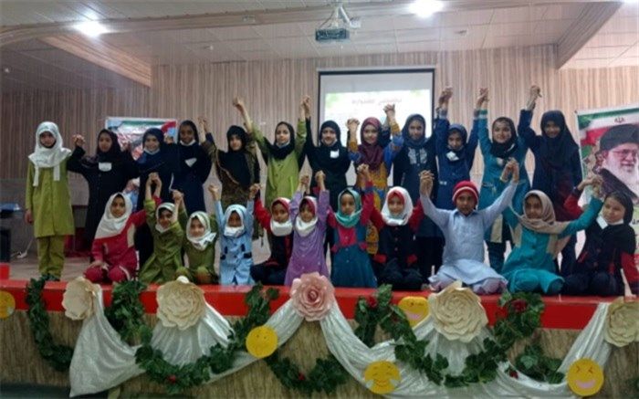 رقابت 150 دانش‌آموز ایرانشهری در جشنواره خ مثل خنده