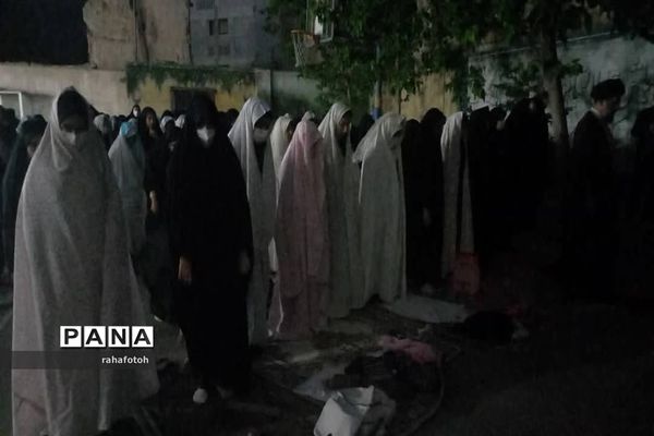 محفل انس با قرآن کریم در مدرسه دخترانه رحمت یک اصفهان