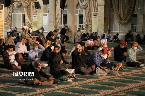 مراسم احیاء شب 19 ماه مبارک رمضان در مصلی بوشهر