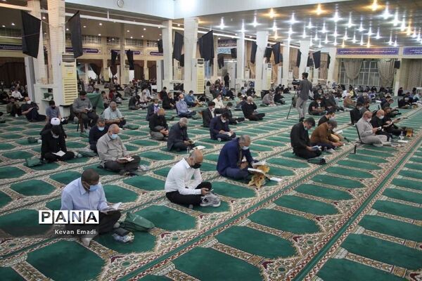 مراسم احیاء شب 19 ماه مبارک رمضان در مصلی بوشهر