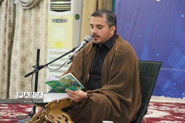 مراسم احیاء شب 19 ماه مبارک رمضان در مصلی بوشهر