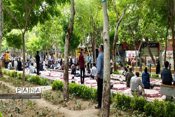 جزءخوانی قرآن کریم در چهارباغ اصفهان