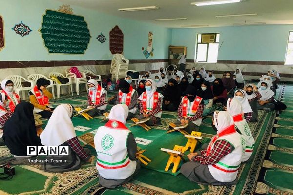محفل انس با قرآن، دانش‌آموزان پیشتاز دبستان دخترانه فردوسی شهرستان بوشهر