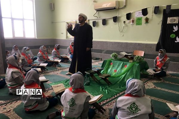 برگزاری محفل انس با قرآن درمدارس شادگان