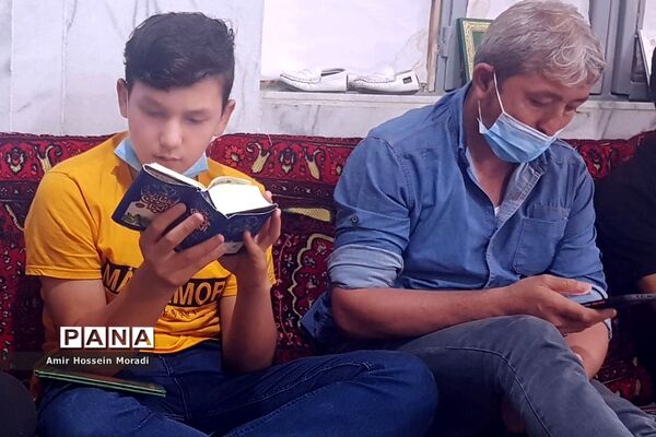 حضور دانش‌آموزان پیشتاز هرمزگانی در مراسم شب‌های قدر