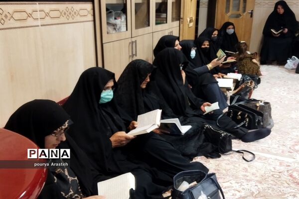 برگزاری مراسم دومین شب احیا درموسسه فرهنگی مذهبی ابن حسام بیرجند