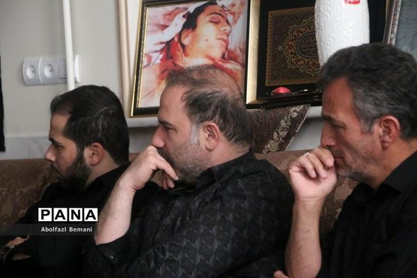 مراسم عزاداری شهادت امام علی(ع) در منزل شهید معماریان
