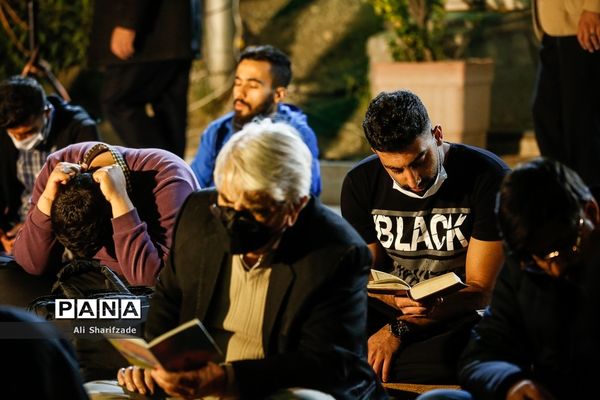 مراسم احیای شب بیست و سوم ماه مبارک رمضان در کهف الشهدا