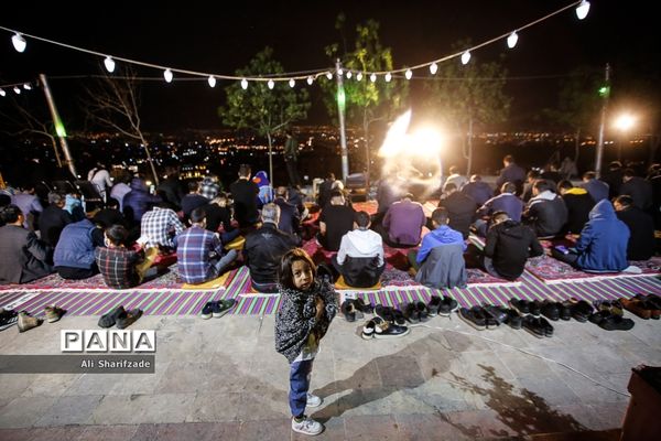 مراسم احیای شب بیست و سوم ماه مبارک رمضان در کهف الشهدا